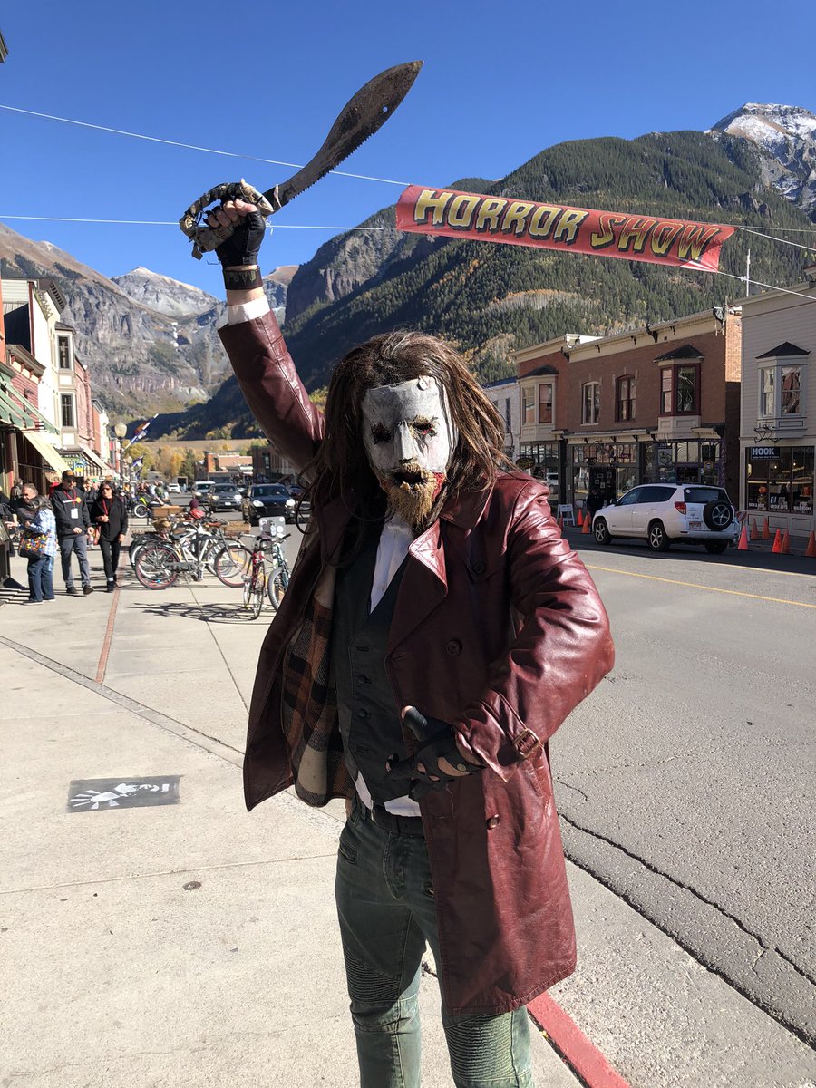 gingercatstudio's tweet photo. @TellurideHorror hosts Making Monsters Colorado premiere. #telluridehorrorshow #horror #horrorfilm #featurefilm #film #indiefilm #filmmaker #filmmaking #horrormovie #hollywood #makingmonstersfilm #thebokehcollective @justindecent @buckproductions @alanaelmer https://t.co/nB25xfxTcc