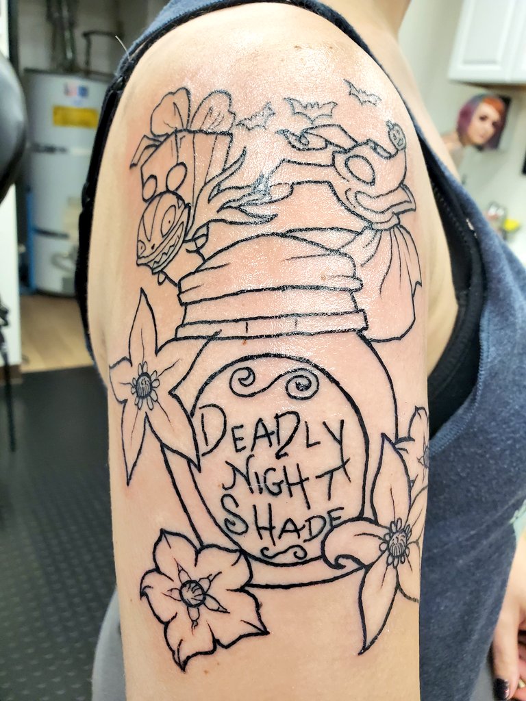 ~Deadly Nightshade~
Line work done!!
Done by @Zerouroboros 
#nightmarebeforechristmas #deadlynightshade #disney #disneytattoo #tattoo