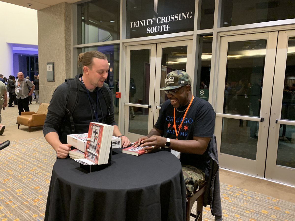 ivpress's tweet photo. Book signings at #CCDAdallas with @PastahJ (author of ‘Church Forsaken’) and @genaLthomas (author of ‘Separated by the Border’). 

#FWDccda @iamccda https://t.co/W071Mh740F