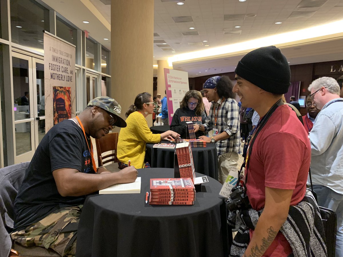ivpress's tweet photo. Book signings at #CCDAdallas with @PastahJ (author of ‘Church Forsaken’) and @genaLthomas (author of ‘Separated by the Border’). 

#FWDccda @iamccda https://t.co/W071Mh740F
