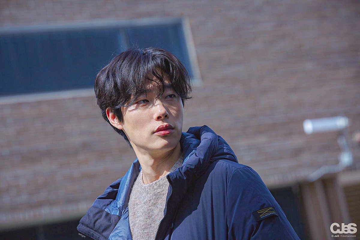 191012 류준열 씨제스 포스트
그라치아 10월호 화보 비하인드
naver.me/FdQyiOd6
#류준열 #ryujunyeol #柳俊烈