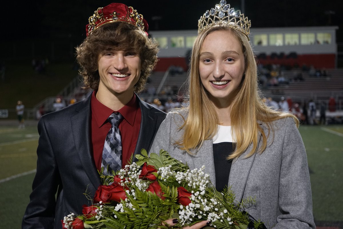 IndianaAreaSD's tweet photo. IHS has a new HOMECOMING QUEEN!!!

Congratulations to Amelia Kuzneski on being CROWNED the 2019 IHS HOMECOMING QUEEN at this evening's HOMECOMING VARSITY FOOTBALL GAME and QUEEN CROWNING!

See full story and more photos at https://t.co/UqWujaua3G https://t.co/aJtoGoNtHE