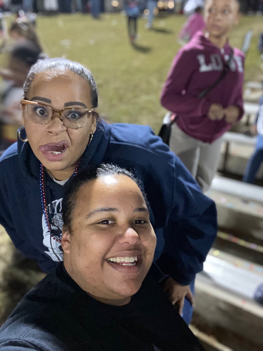 dhsGenZone's tweet photo. #dhsHOCO2k19 https://t.co/T5dNBZdCKW
