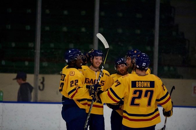 queensgaels's tweet photo. M🏒| Jaden Lindo leads the Gaels to 5-0 win over Concordia in home opener  https://t.co/tZxiXr7Mdp #GaelsGoInAndWin #LeadTheWay https://t.co/qsKzqR2Hrw
