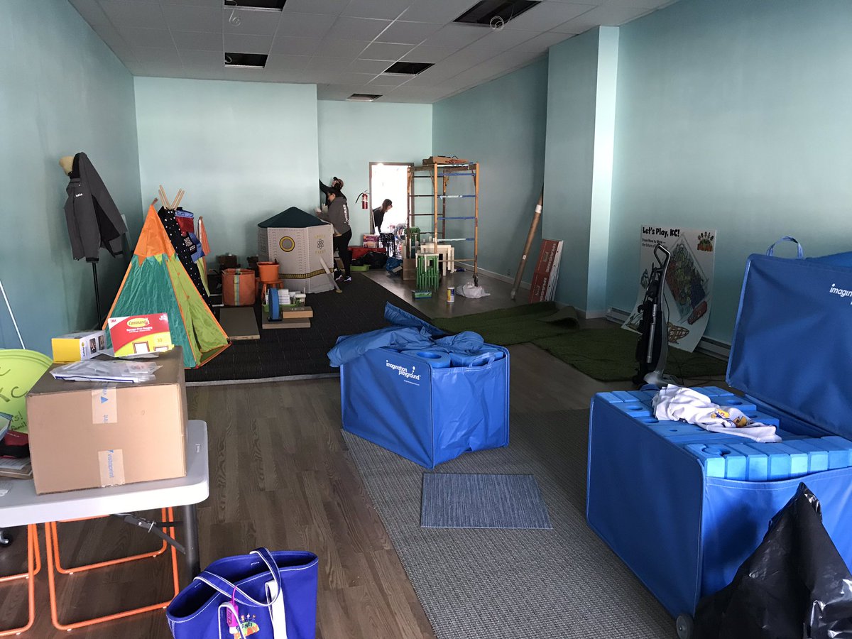 PlanetPlayKC's tweet photo. A few sneak peek pictures from a busy day installing our PlaySpace to be ready for you! We can’t wait to welcome you and your family and friends to 5504 Troost for a FREE day of play tomorrow/Saturday from 10 to 2! #letsplaykc https://t.co/uL0AaXeHwt