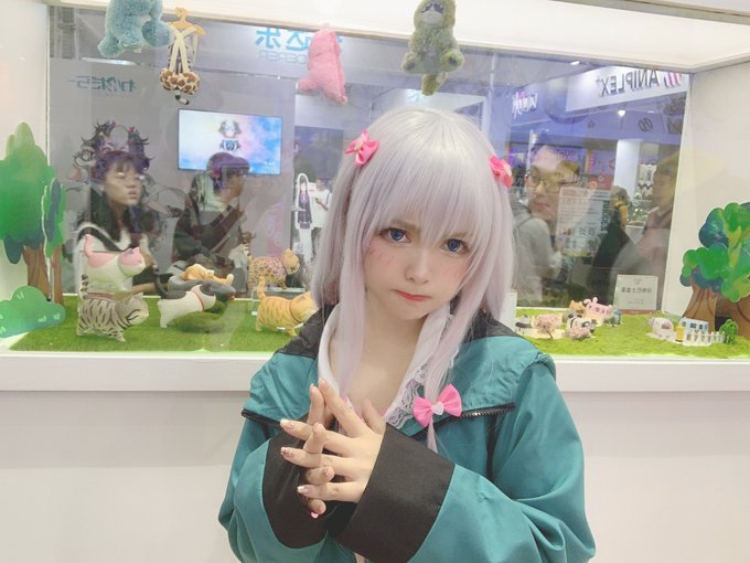 Twitterのコスプレ画像9