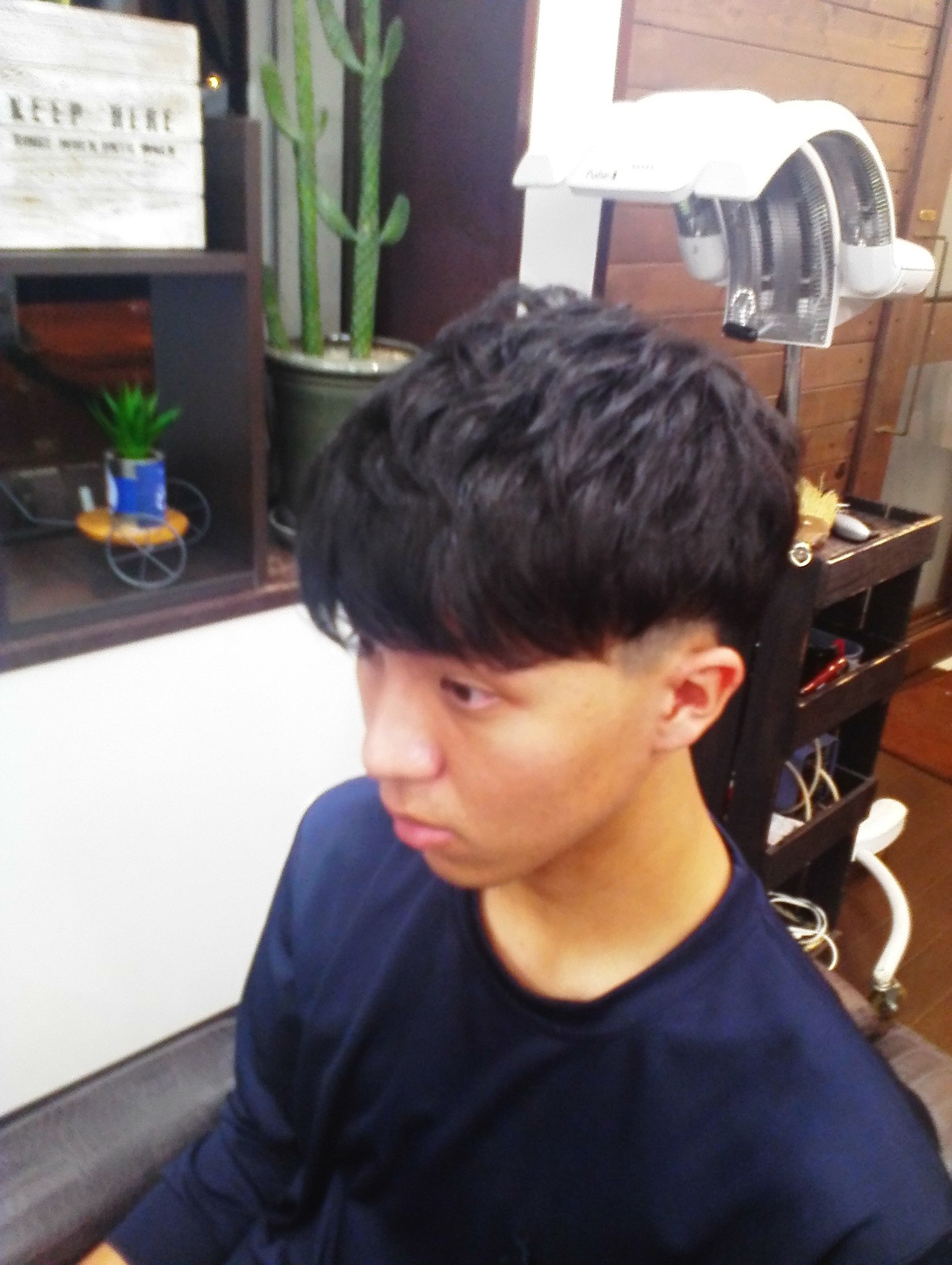 Twitter 上的 Hair 癒庵 直毛を抑える ほとんどパーマ感の出ない超弱めパーマで 膨らんで落ち着かない直毛を落ち着かせます 校則が厳しい学生さん 学校にはバレません オススメです 沖縄 泡瀬 理容室 床屋 美容室 メンズカット メンズ髪型 ツー Twitter 上的 Hair 癒庵 直毛を抑える ほとんどパーマ感の出ない超弱めパーマで 膨らんで落ち着かない直毛を落ち着かせます 校則が厳しい学生さん 学校にはバレません オススメです 沖縄 泡瀬 理容室 床屋 美容室 メンズカット メンズ髪型 ツー