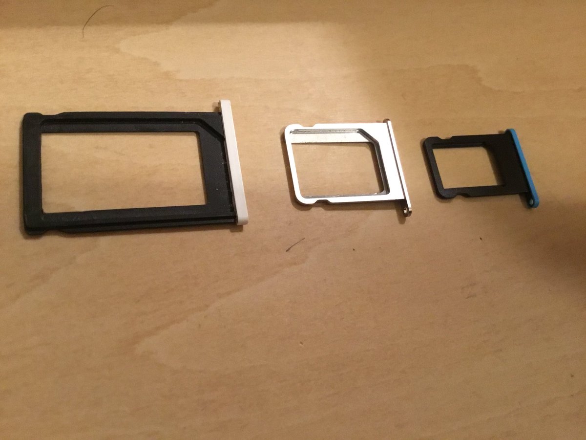 teke3in's tweet image. SIMトレイの進化

だんだんと小さくなって、次はどうなるのかな…

#iPhonee3GS #iPhone4S  #iPhone5c #iPhone #Apple #SIMトレイ