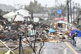 asuedetective's tweet photo. 千葉・市原で突風、住宅倒壊…静岡では道路冠水

＃台風19号　＃被害

浮気、不倫調査はASUE総合探偵事務所
https://t.co/456dwPjSBB https://t.co/ryyyji6cVu