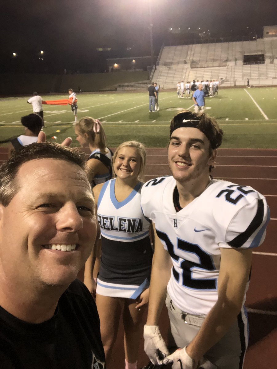 DonHawes44's tweet photo. Will, Hayley and the Huskies move to (6-1) on the season with a 45-13 win over Carver-Birmingham.. Jackson-Olin up next on Oct. 18 https://t.co/Dca8UW3kvv