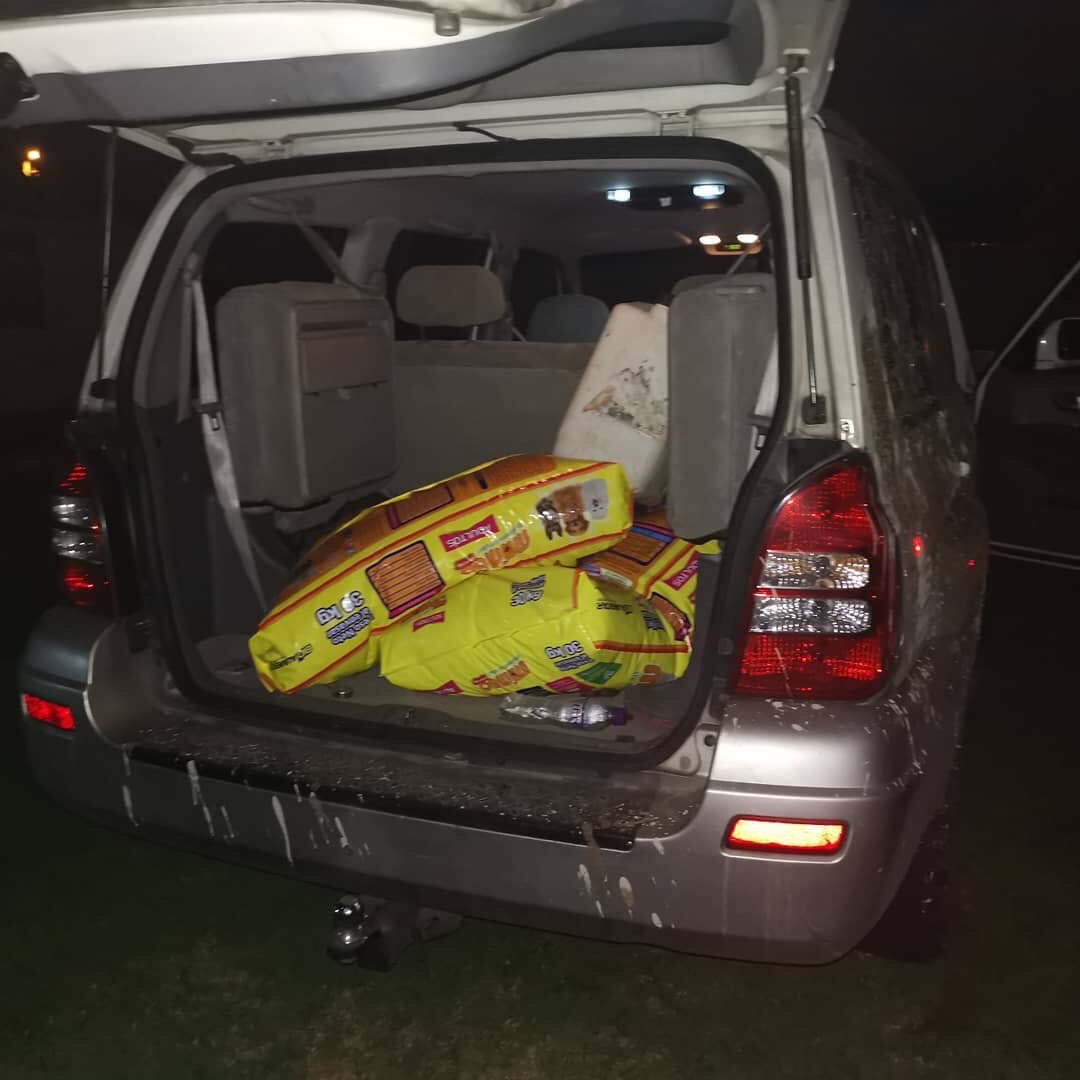 Nuestra solidaridad con nuestros compañeros de lucha @EcAnimal  que fueron víctimas de actos vandálicos , al momento de ir a conseguir  alimento para los animales del Refugio. <a href="/AVAstudillo/">Alberto Astudillo B.</a>  <a href="/Lenin/">Lenín Moreno</a> hasta cuándo ?