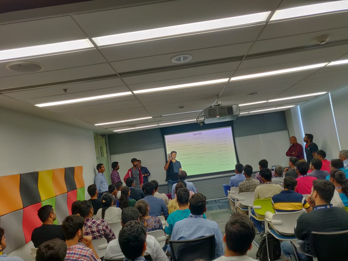 XMonkeys360's tweet image. Suspense comes to end...with Huge batch of People.. Yes Event Kick Started by @contactsathish @narasimaperumal @Anbu_Mani27 @jothishkumar29 @ #MS365DevBootcamp #IndiaMVP #mvpbuzz #MS365DevBootcampChennai #officer365 #O365Bootcamp @Office365 @OfficeDev