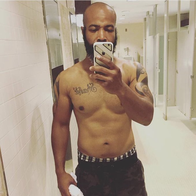 Hey guys #pornactor #Veterans #pornhub #fitmen https://t.co/Q6xvnoZJSd<a href="/tag/pornactor"class="tags">#pornactor</a><a href="/tag/veterans"class="tags">#Veterans</a><a href="/tag/pornhub"class="tags">#pornhub</a><a href="/tag/fitmen"class="tags">#fitmen</a>