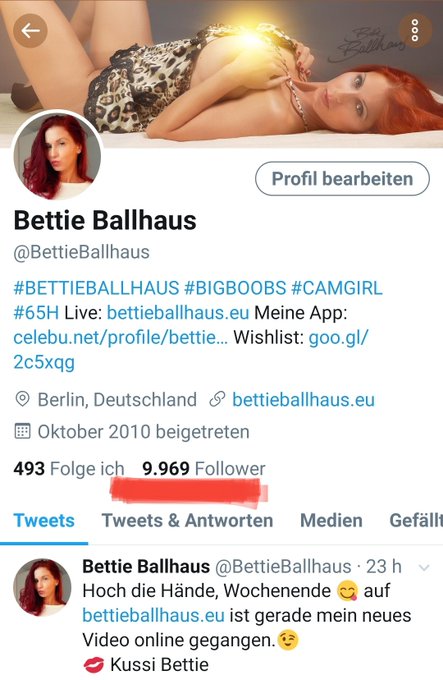 9969 Follower 😜 Ihr seid do geil Leute 🥂 schaffen wir die 10000 noch bis Weihnachten? Ich würde mich