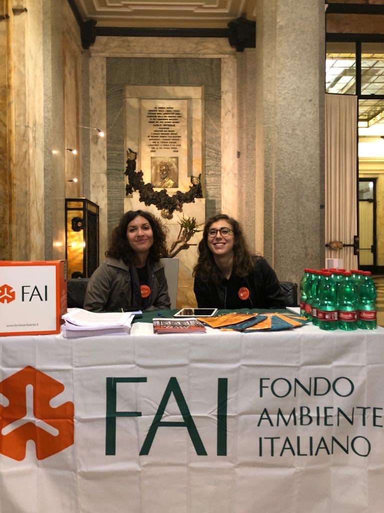 faimilano's tweet image. Costruito dal 1891 su progetto dell'architetto Combi, il Palazzo è acquistato da Edison nel 1923. Oggi è un luogo di storia in cui ferve l'attività lavorativa. I nostri volontari vi aspettano per portarvi alla scoperta di questo e altri beni durante le #giornateFAI d’autunno 🍁