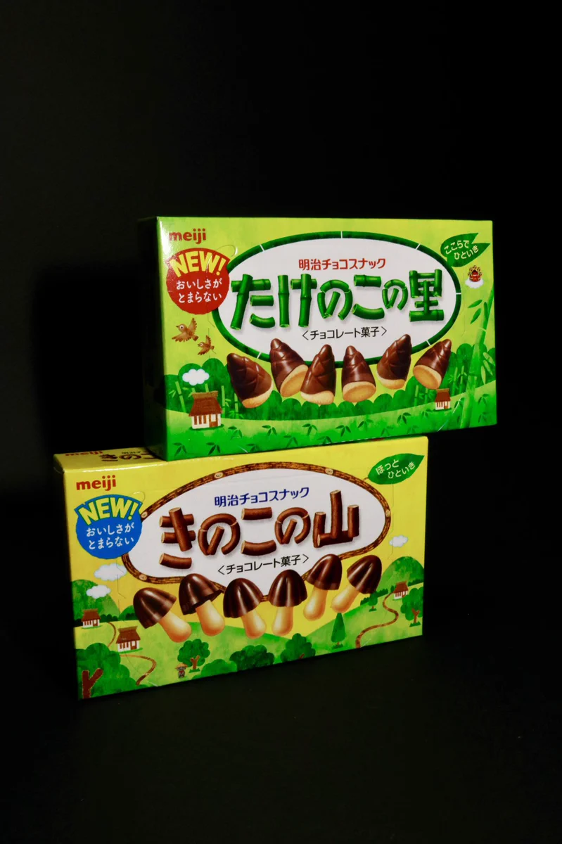 こいつはすげぇ！お菓子の空箱でガンダムみたいなの作りやがった‼