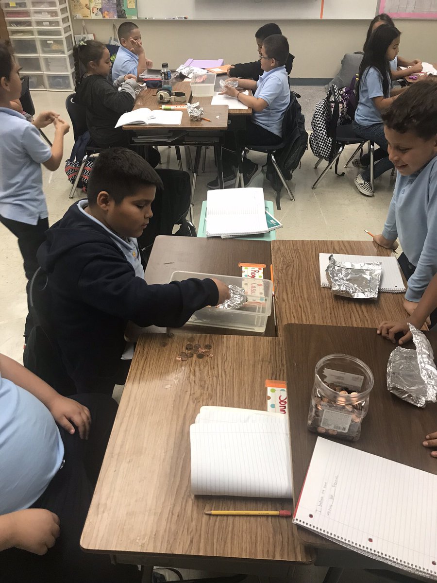 delia_sambrano's tweet photo. Sink or float activity we did earlier this year! Kids built a boat out of foil and predicted if it would hold their pennies. My kids loved doing this experiment! #3rdgradescientists @NISDPassmore https://t.co/cZREkT8i3n