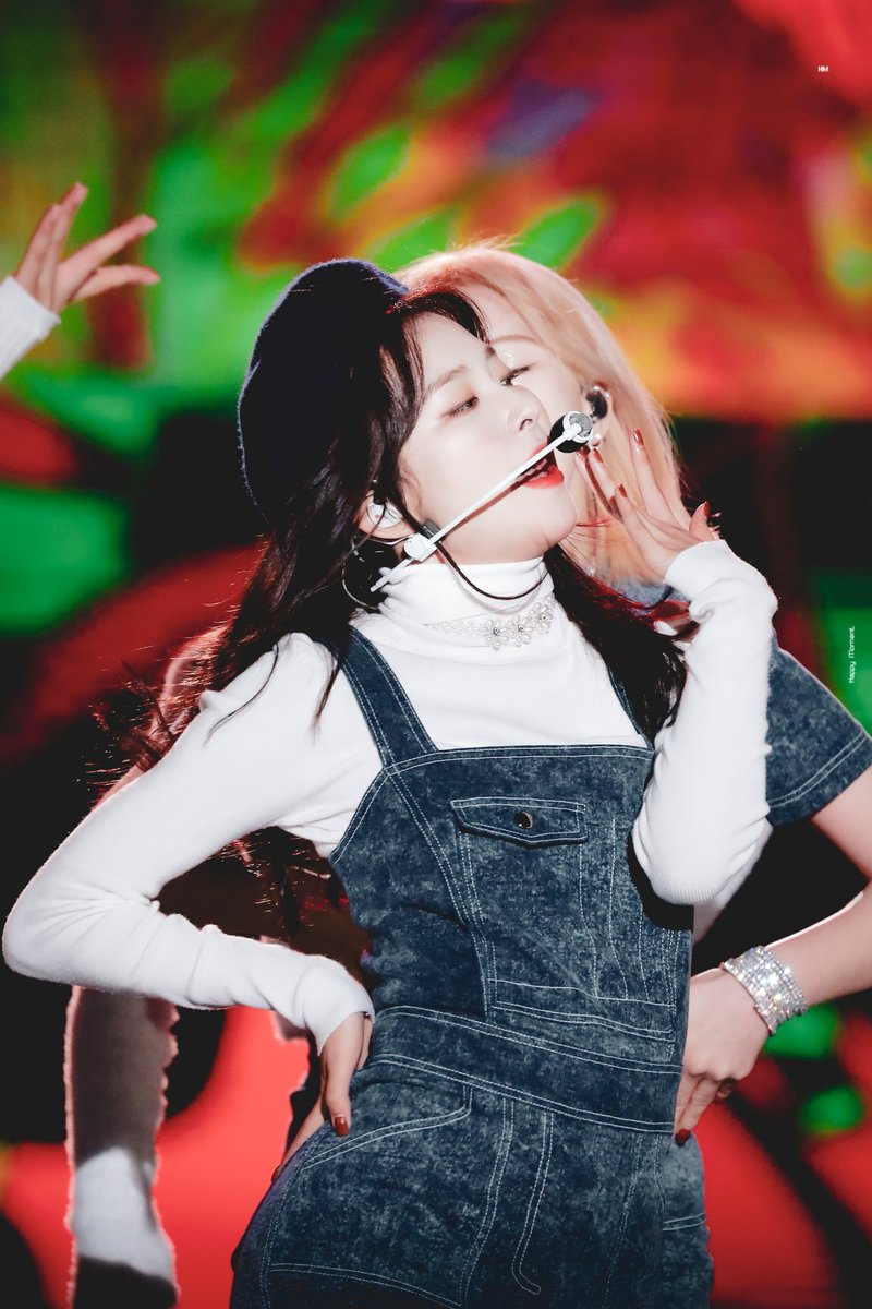 HappyMoment_210's tweet photo. 191011 4p
💘💘
#슬기 #레드벨벳 #Seulgi #RedVelvet https://t.co/xinx24A6yS
