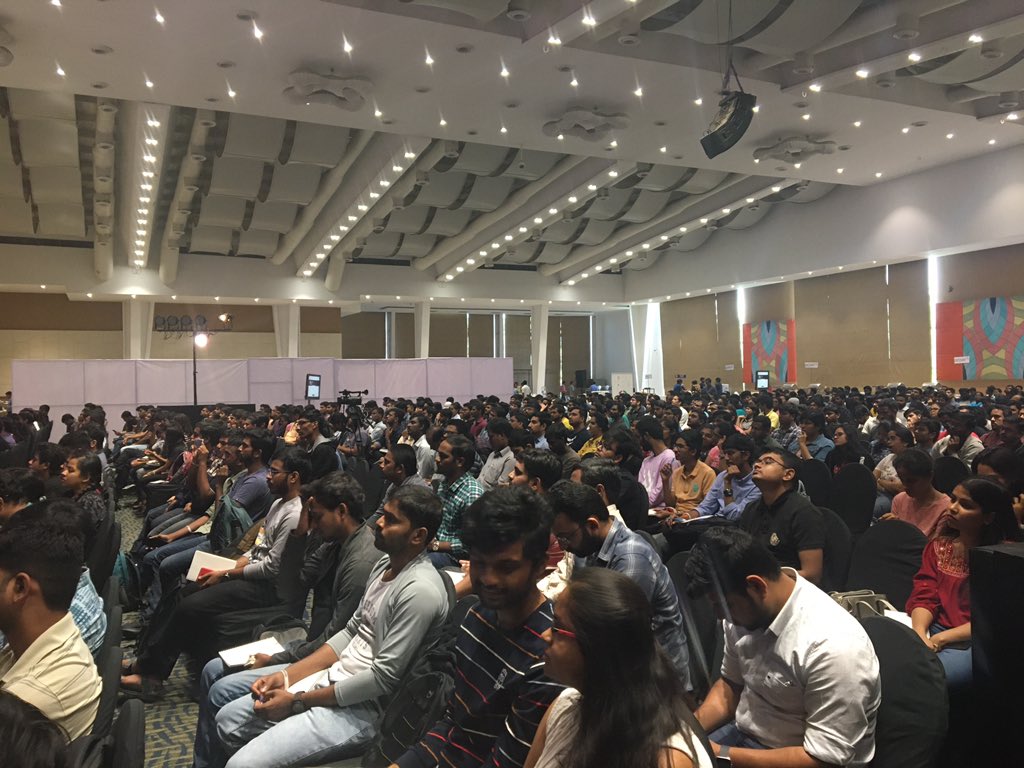 gdg_hyd's tweet photo. Amazing session on #NOCOLOCO Design by our first female speaker of the day, Karthi Subbaraman!
Get the latest updates of #DevFest19 #devfest19Hyd #gdghyd #wtmhyd https://t.co/CJu8clcbQr