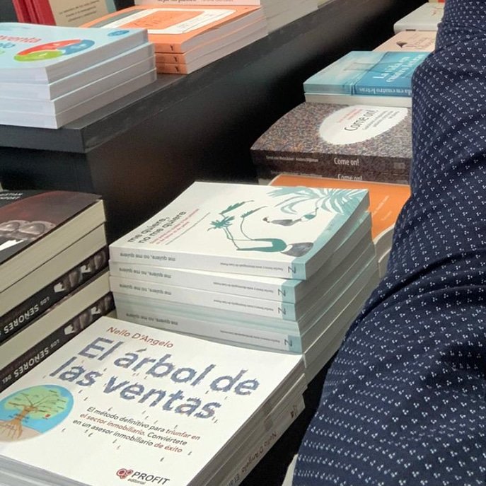 nellodangelo's tweet photo. En cualquier gran librería de España y América Latina
Muchas gracias @GumperApi
#elarboldelasventas #nellodangelo #libros #realestateacademy https://t.co/P9vzOcu1xh