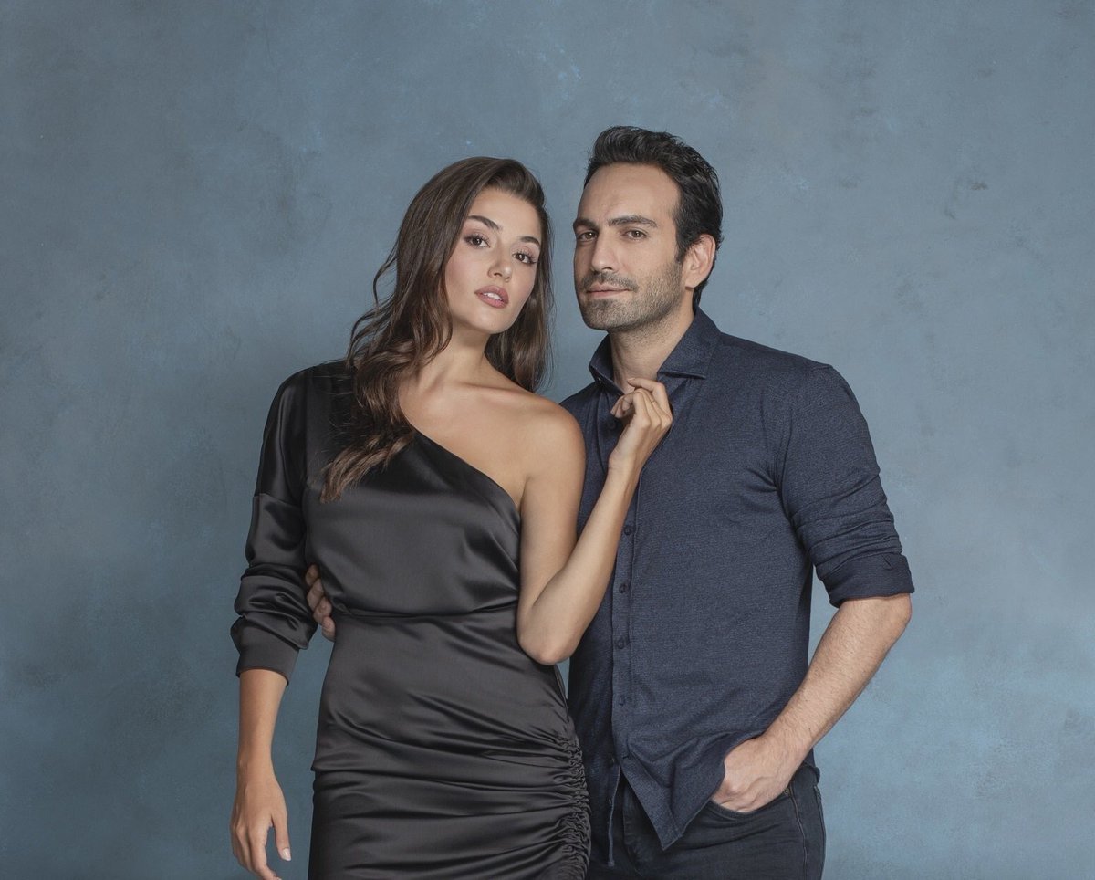 arab2turk's tweet image. #Azize
ابطال مسلسل عزيزة 🔥❤️