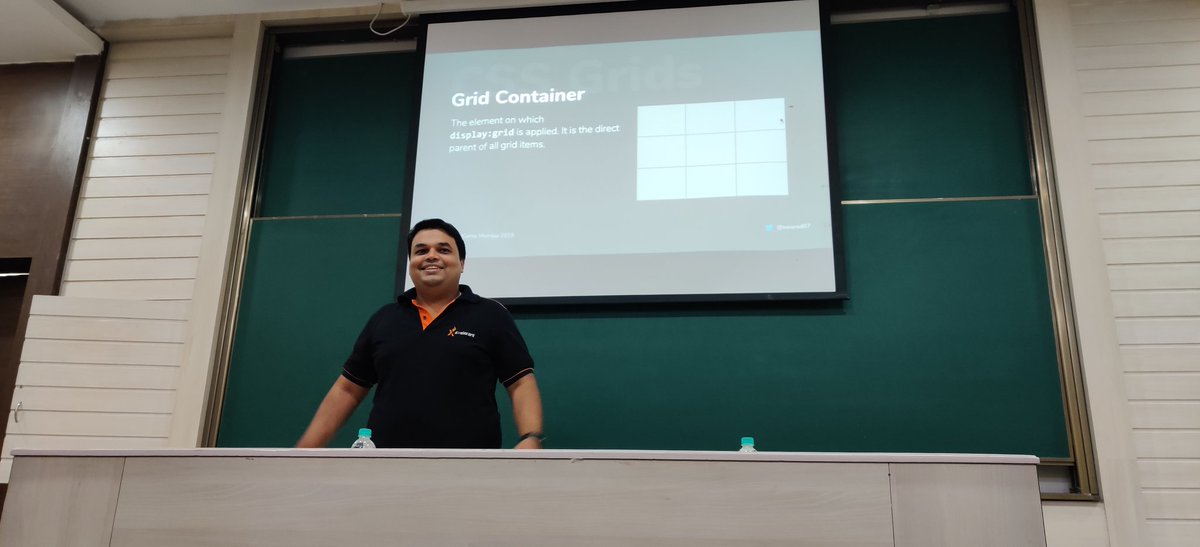 parth_gohil's tweet photo. @swarad07 presenting his session on #CSS Grids at #DCM19.
#smile https://t.co/v15rt6zy8M