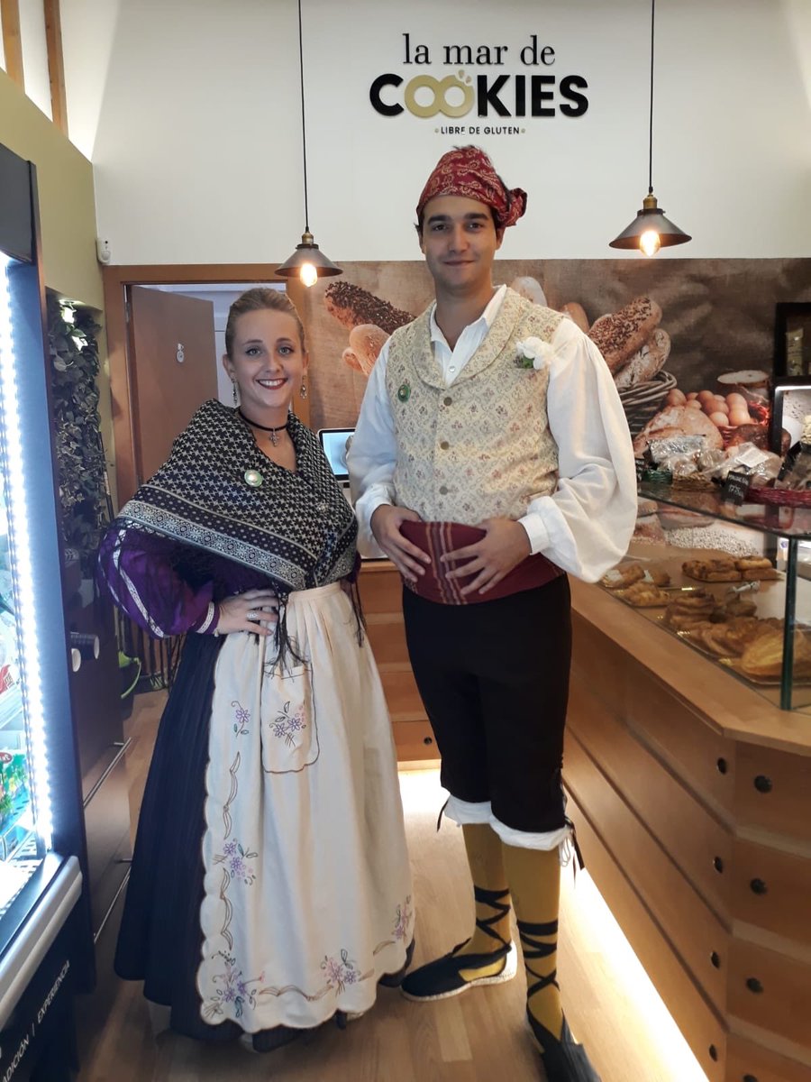 Desde La Mar de Cookies os deseamos un muy feliz día del Pilar!!!!

Os queremos ❤️❤️