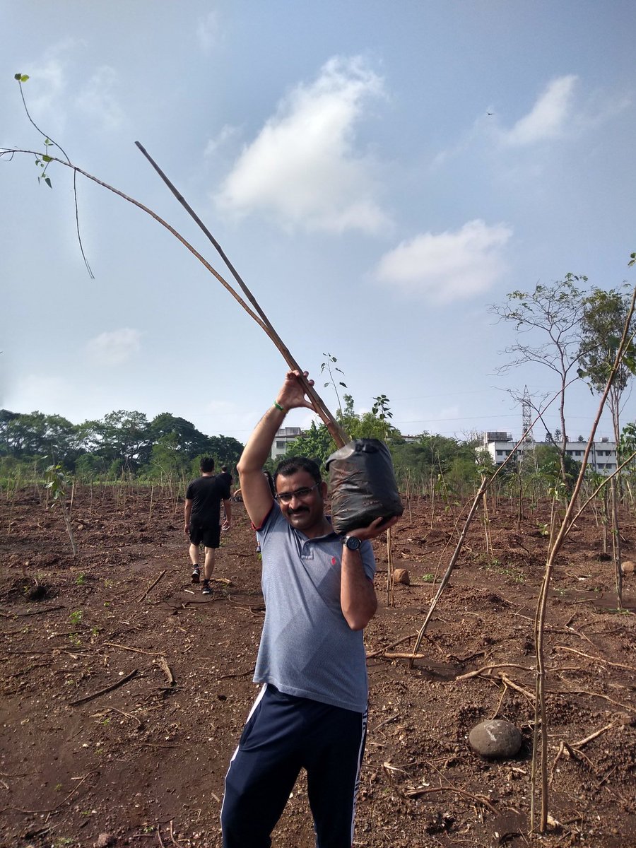 mathur_dilip's tweet photo. @C_P_Gurnani @Harsh_Soin we are continuing 🌲 plantation every weekend as a part of 3-4-3 initiative Today @krajendra7 &amp; HR team joined #TechMGreenArmy 4 #Sustainable #Plantation at #Taljai hill in association with @MahaForest thanks to #PuneLeadership  @SandeepChandna5 4 support https://t.co/f6xSEeznNW