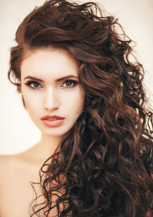 markethairext's tweet photo. Full and thick hair will make you look gorgeous with different kinds of curls! Follow us and contact us directly to get your favourite hair extensions and make yourself a new look!——/ comment and Tag a friend maybe she is interested! https://t.co/MAauGvUsbv