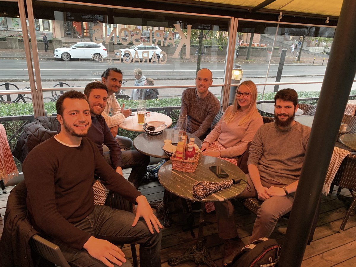 Since we all have different projects going on which take place in different facilities, it is not often that we see the whole team. Yesterday 6 of us managed to finish off the week in a nice #afterwork setting! #WorkLifeBalance #teambuilding #AcademicTwitter <a href="/goteborgsuni/">Göteborgs universitet / University of Gothenburg</a>