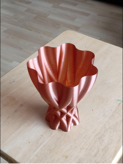 tianseoffice's tweet photo. #tianse #3dprinting #3dfilament #silkpla #redcopper Some customer has already ordered and printed our Silk Red Copper PLA - look at the neat spooling, smooth surface, shiny color &amp; glossy finish!😍Hope everyone would enjoy our New Arrival-TIANSE Silk PLA. Happy 3D printing!😘 https://t.co/F2dH7KACeS