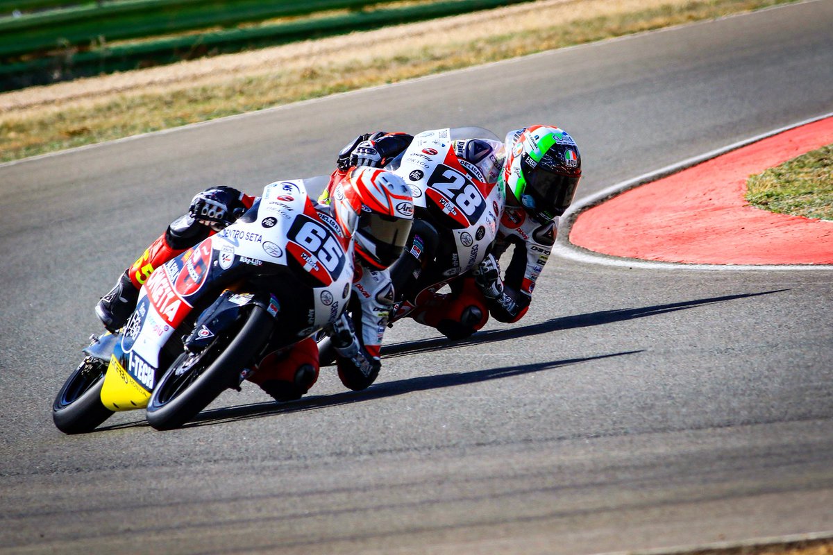 teamSic58's tweet photo. #FIMCEVREPSOL ⚠️ QP1 ⏱
Matteo Patacca P20
Hikaru Arita P34
Matteo Bertelle P36
#sic58squadracorse #MB28 #HA65 #MP88 #Moto3 #FIMCEVREPSOL #CEV #JuniorWorldChampioship @Acerbisitalia #acerbis #acerbismotorsport #acerbisplastics #acerbisathlete #sic58 https://t.co/myYQP7DWBb