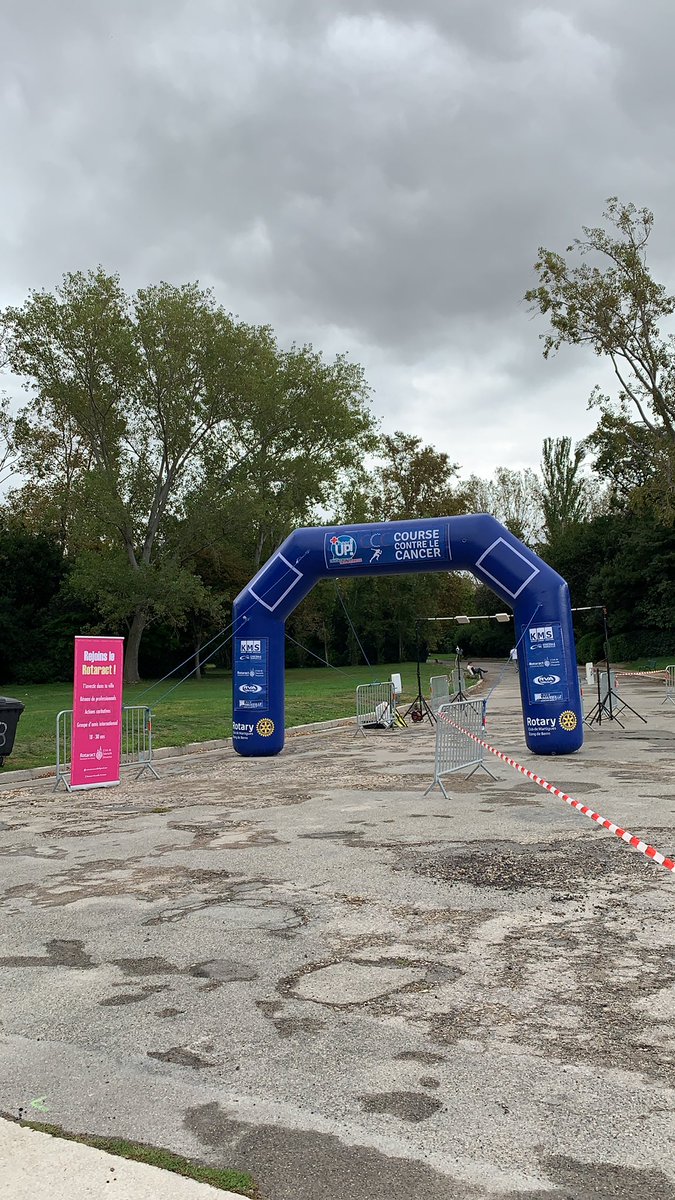 Retrouvez -nous dès 10h au Parc Borély pour courir tous ensemble contre le cancer. #ccc 🤗
On vous attend tous motivés pour soutenir cette cause. 💪🏼
<a href="/CentraleMars/">Centrale Marseille</a>
