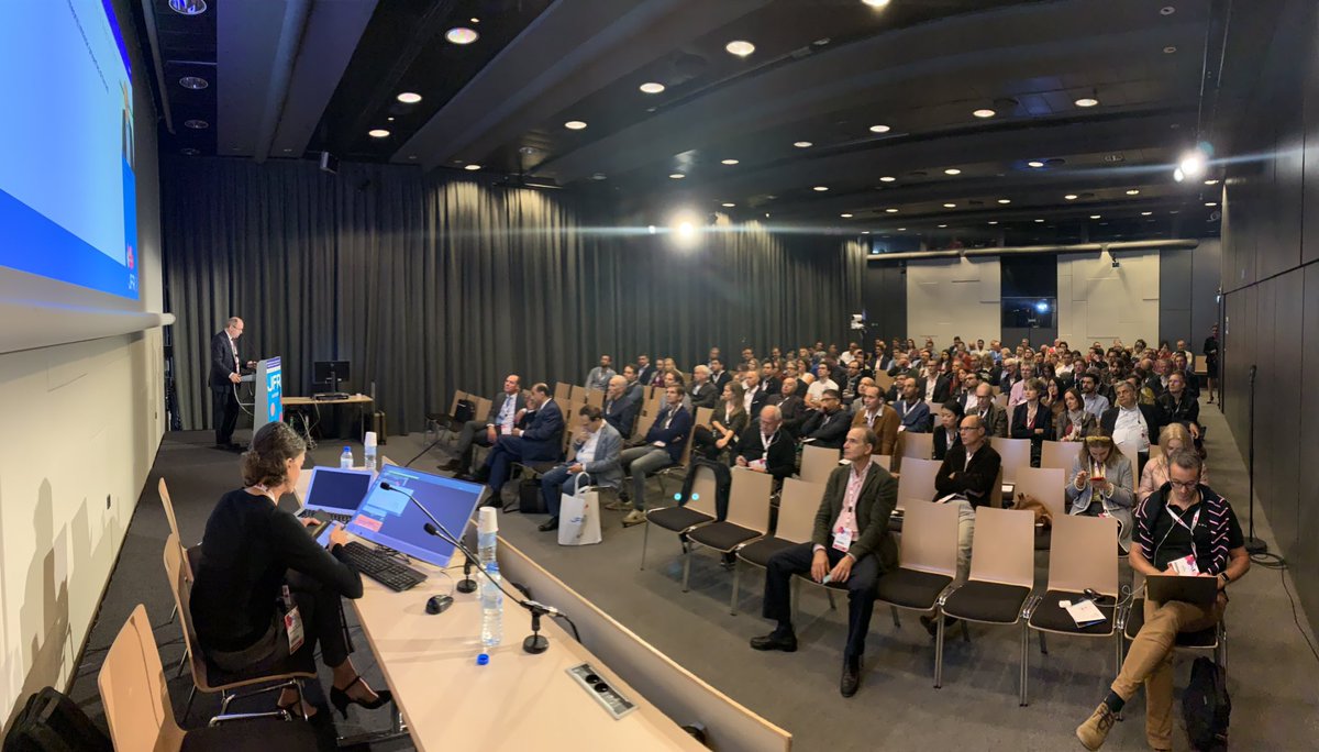 Intl. session at the #JFR2019, discussing the future of #ProstateCancer MRI, with <a href="/ProfPadhani/">Anwar Padhani</a> , <a href="/IvoSchootsNL/">Ivo Schoots</a> , Pr Rouviere, Pr Renard-Penna and <a href="/voxelmator/">Philippe PUECH</a>. Brilliant talks as expected !