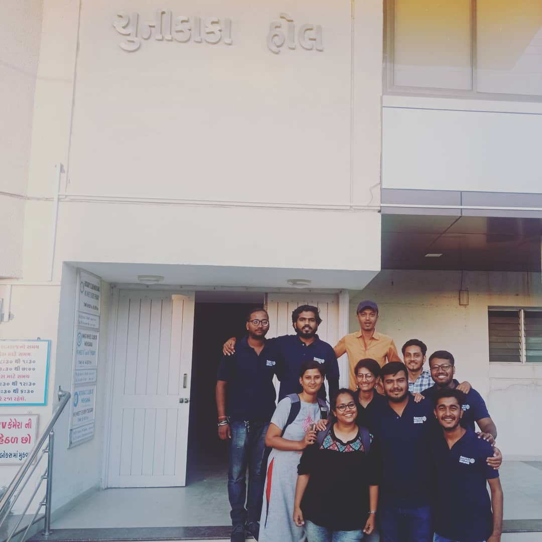 RACMehsana's tweet photo. Letterhead Exchange and Modhera Sun Temple Trip with Rtr. Preksha Sasi the President of Rotaract Club of Calicut, Kerala..
And a small meeting at Chunikaka Hall, Rotary club of Mehsana.😊
It was memorable and fun trip with all members....💐😇
#racm
#rotaract https://t.co/fTxluMtABc