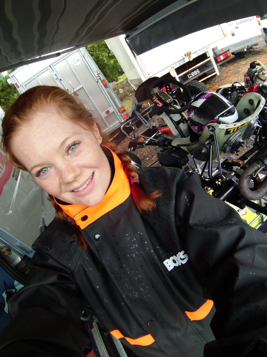 EmmaGingerSnell's tweet photo. Wet practice

#karting #girlracer #21 https://t.co/1cvVMrq69H