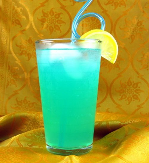 Sterling_Bankng's tweet image. What is the first thing on a Bank CEO&apos;s mind when he wakes up?  
Food, drinks or a long marathon?

#CSWEEK19 #CustomerServiceWeek #MagicofService