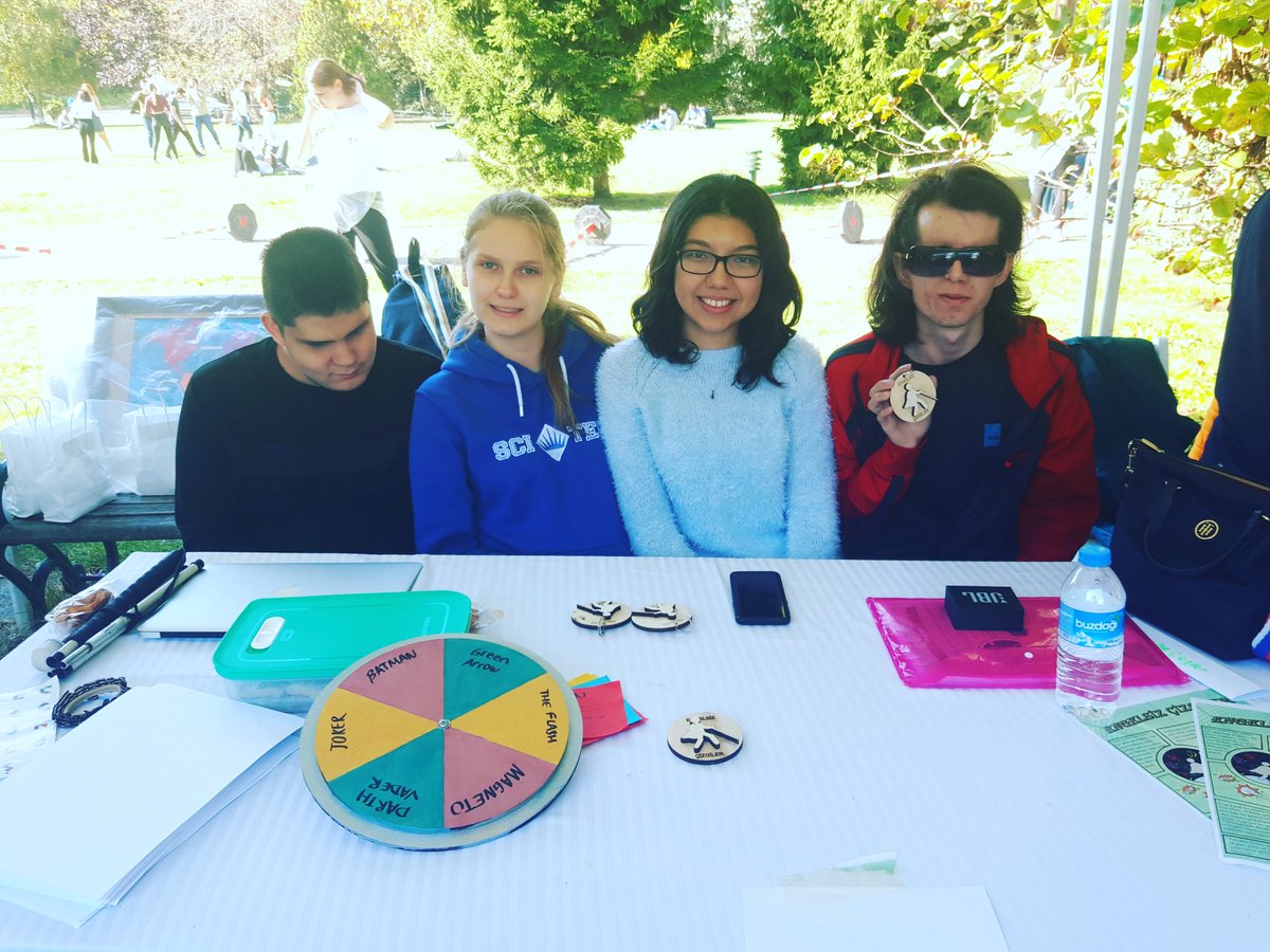 6. Beyaz Baston Festivalinde Engelsiz Çizgiler olarak stand açtık. Katılım sağlayan ve standımızı ziyaret eden herkese çok teşekkür ederiz.