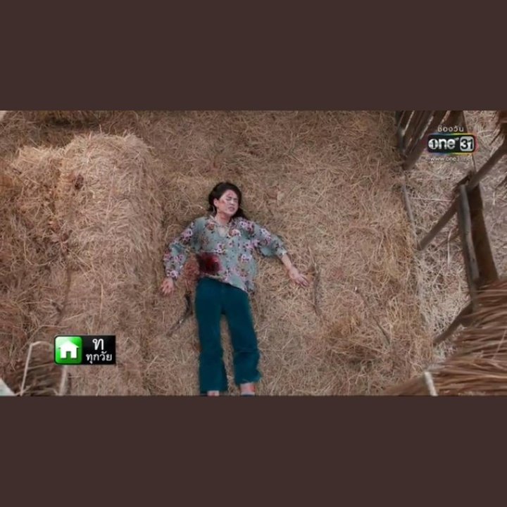 Sudsr2's tweet photo. ฉาก​นี้ทานตะวัน​เจ็บตัว
เเต่หมอเป้งเจ็บใจ
#รักฉุดใจนายฉุกเฉินEP12 https://t.co/5WJo32kaLV