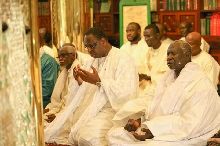 MackyDembMacky's tweet photo. ❤❤❤ 
@PR_Senegal @Macky_Sall 
#kebetu https://t.co/bgS4tQwRZm