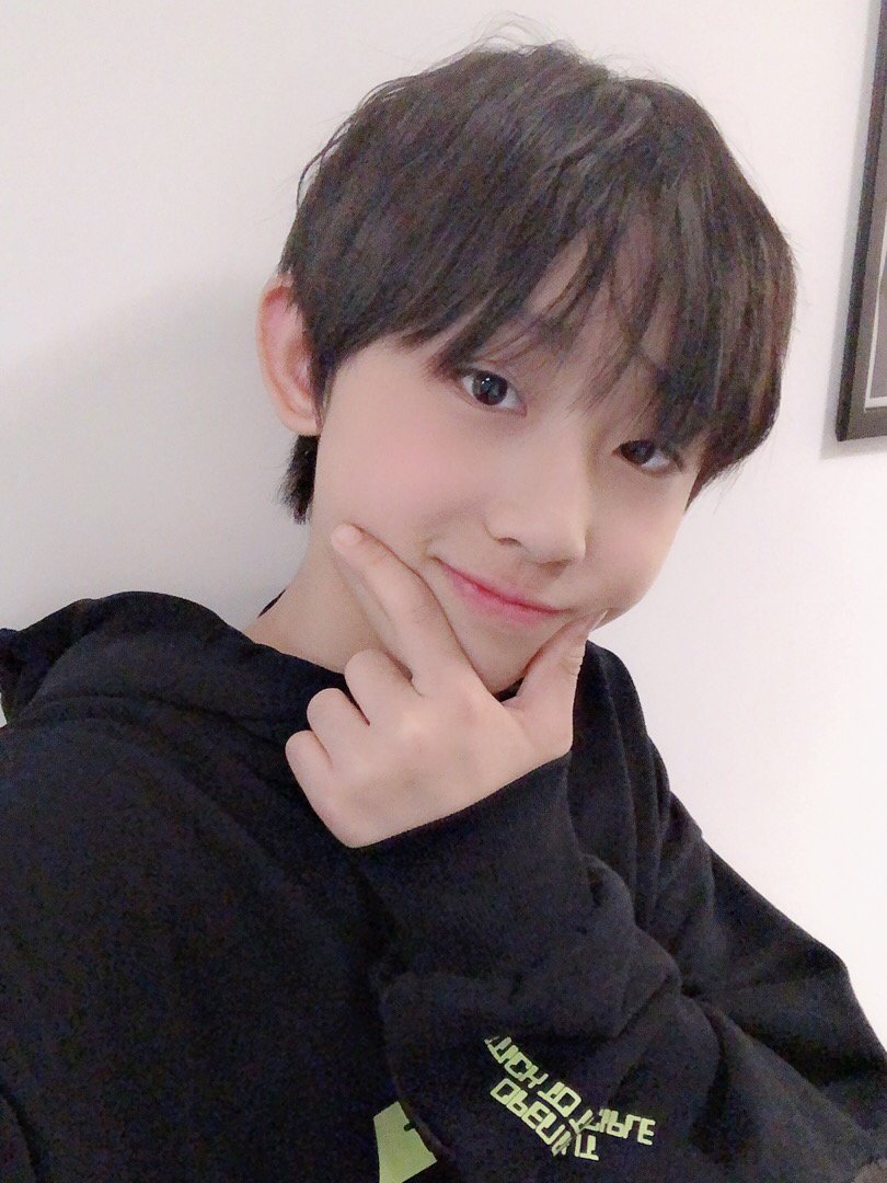 BOYSTORYPH_'s tweet photo. BoyStory Official Update!
Boss, guess what we are doing, the holiday is over, continue to busy, come on, come on.
#boystory #zeyu #泽宇 #zihao https://t.co/JXivbEmS6I
