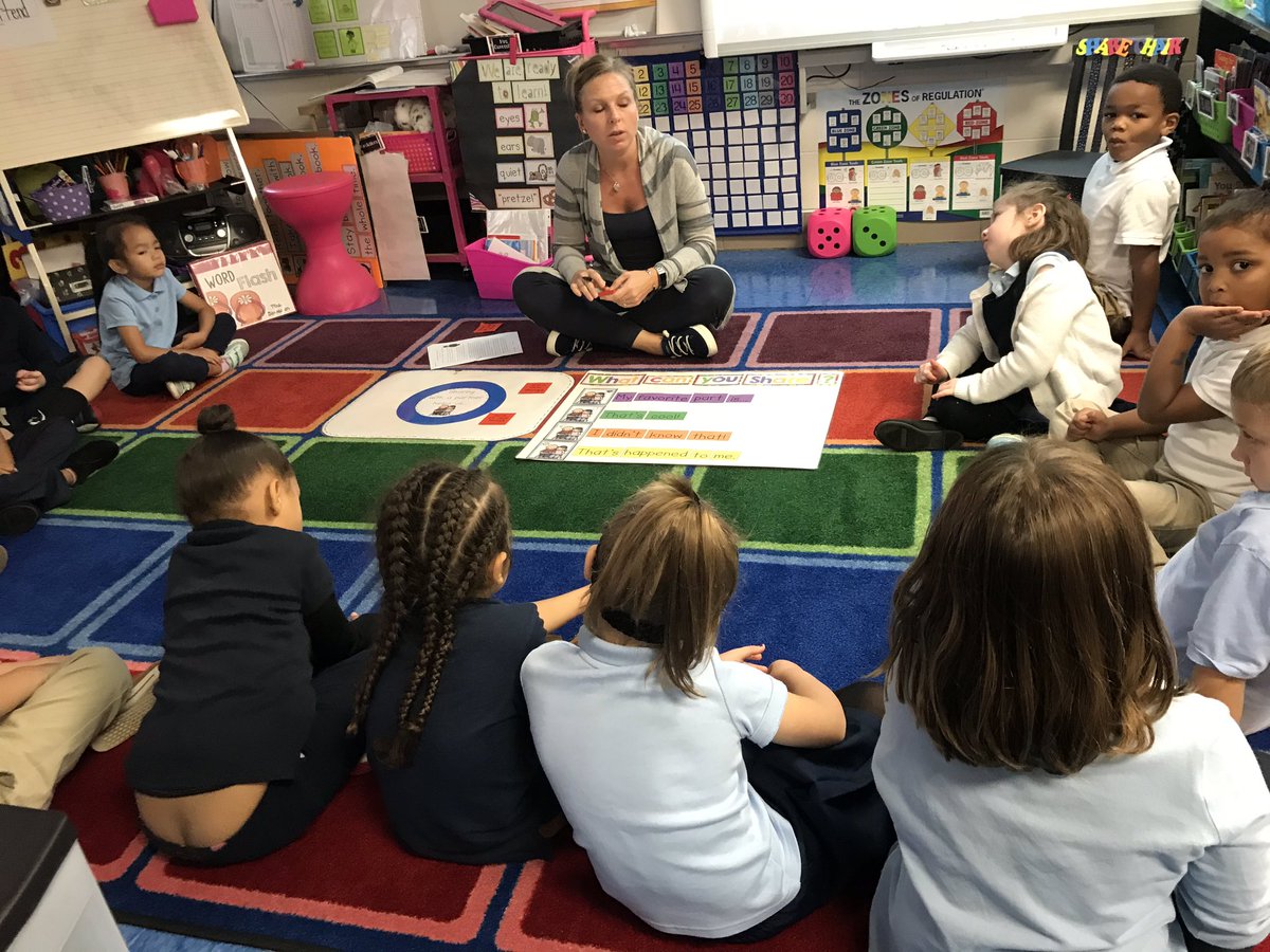 kristenstring's tweet photo. When you close your eyes and imagine what kindergarten looks like you see Ms. Garosshen’s classroom @VeteransEle @norwichps #WeAreNorwich #kindermatters https://t.co/ktRm7paWoT