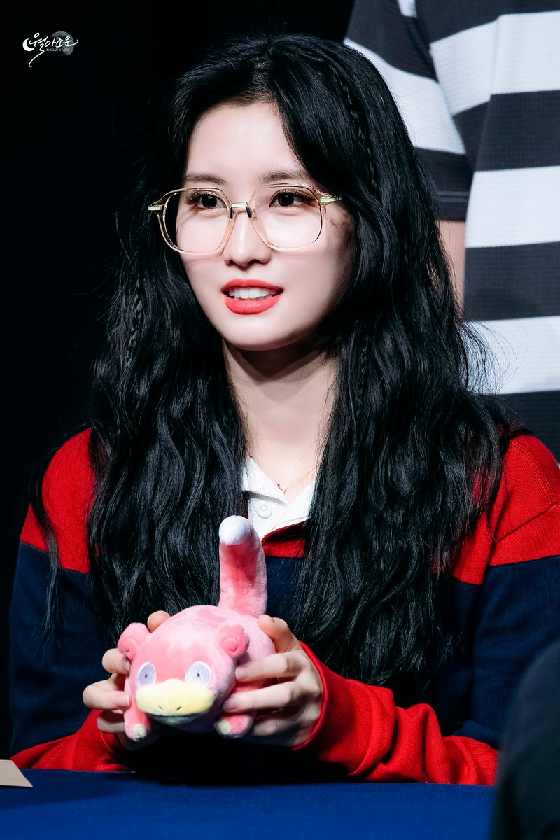 월아조운 tweet media