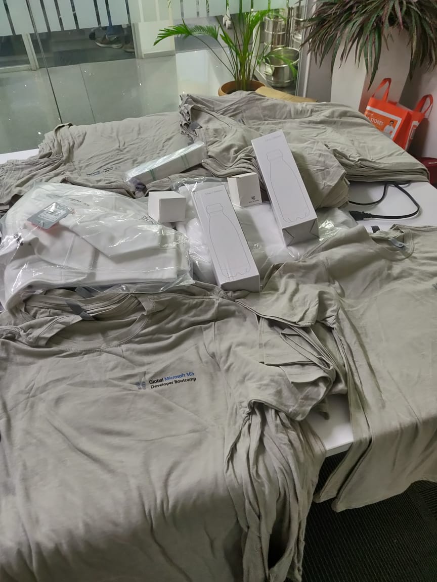 XMonkeys360's tweet image. #Goodies @M365Bootcamp #MS365DevBootcamp #IndiaMVP #mvpbuzz #MS365DevBootcampChennai #officer365 #O365Bootcamp @Office365 @Office @OfficeDev