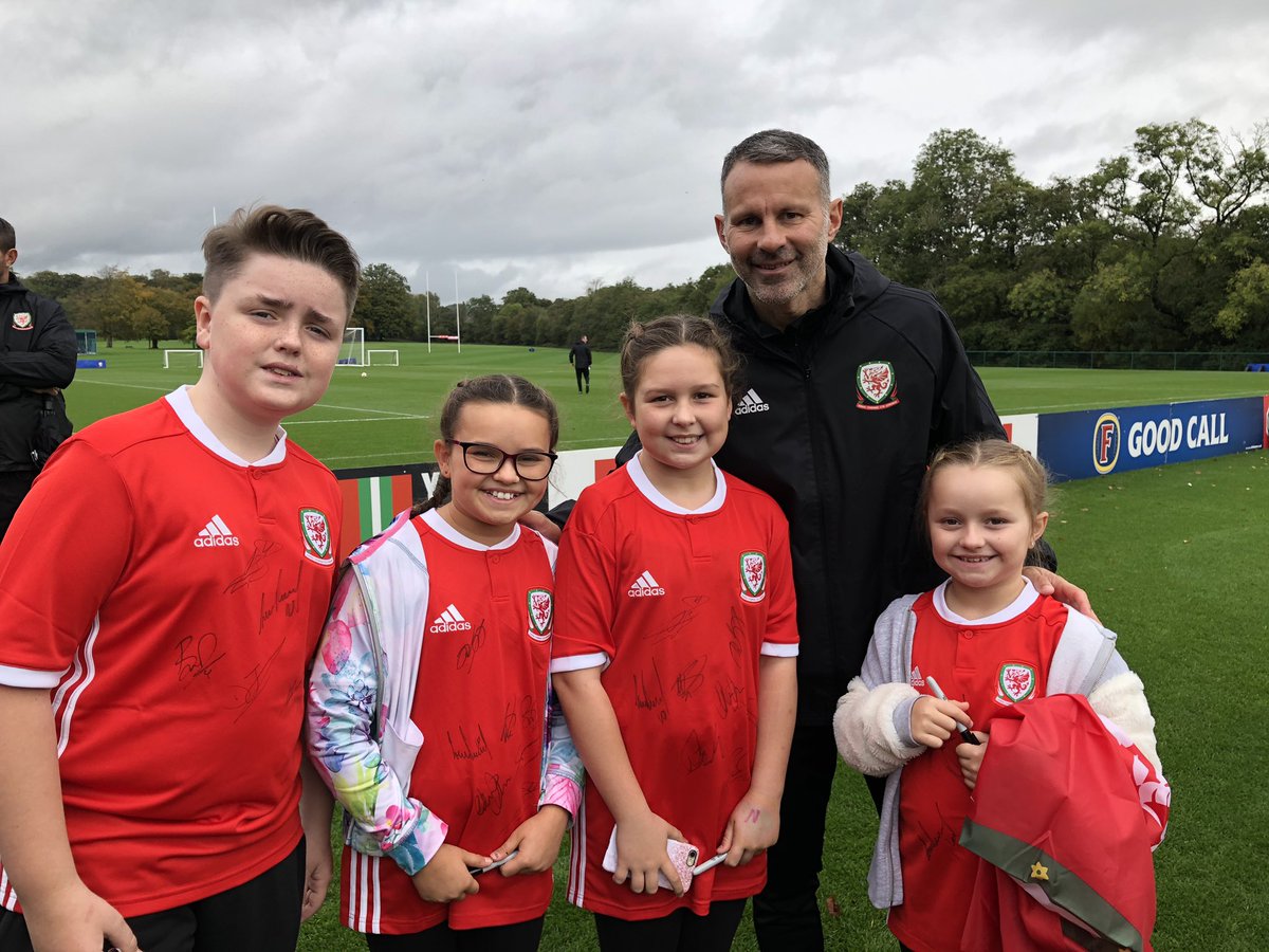 nicola somerville tweet media