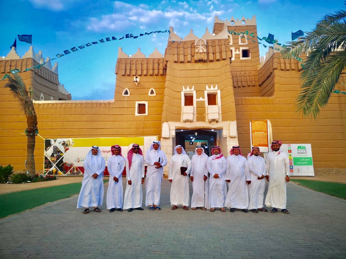creativenagran's tweet photo. #مركز الإبداع الحرفي بنجران  @creativenagran # برنامج بارع  @SHP_KSA                                      #نجران_الان المركز مفتوح يوميا من الساعه ٤ عصرا الي  ٨ مساء           
             نتشرف في زيارتكم https://t.co/Hnus6odHBd