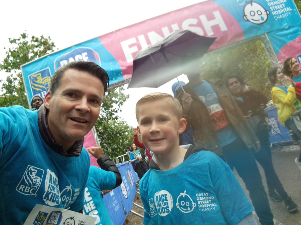 We made the finish line 🙌 Great day supporting at Great chairty #GOSH <a href="/wanny_8/">Mark Wanless</a> <a href="/GOSHCharity/">Great Ormond Street Hospital Charity</a> <a href="/NewboldElaine/">Elaine Newbold</a> <a href="/SDEBDD/">simon ewins</a>