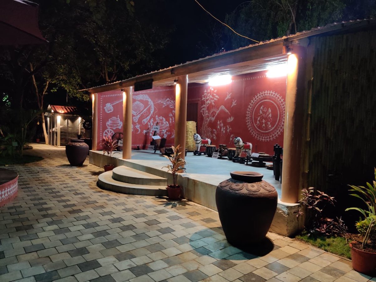 Have you seen these beautiful pictures of Ekta Nursery clicked at night! 
Timings to Visit Ekta nursery: 9 am to 7 pm
You can book your tickets at soutickets.in

#StatueofUnity #EktaNursery #kevadia #Narmada #valleyofflowers