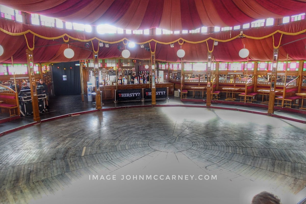 Glasgowbud1965's tweet image. Modstuff 2019 set up and ready in the tent at the Spree
#paisley #modstuff #spreefestival