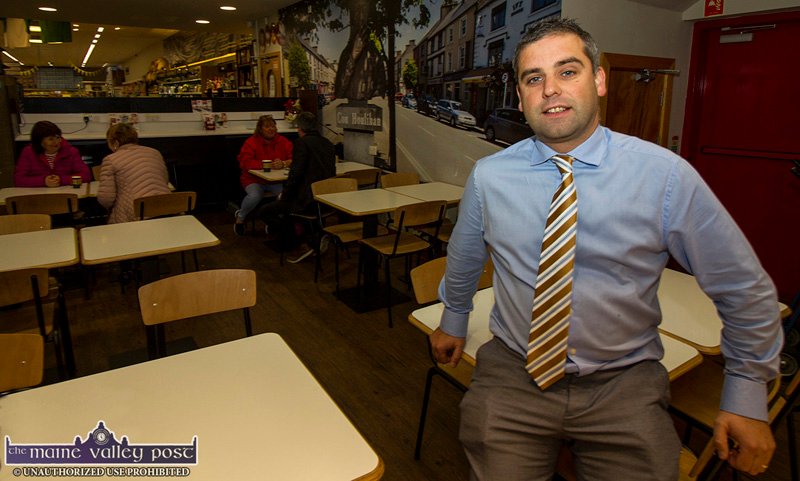 Management and staff at Garvey's SuperValu, Castleisland have taken an initiative where school children and older students are, in cases of emergency, invited to come in from the cold and wet and stay safe during the winter months in particular. mainevalleypost.com/2019/10/12/com…